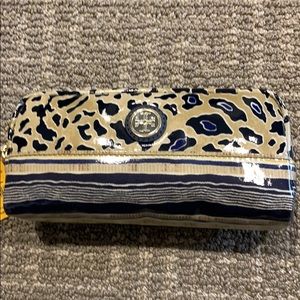 Tory Burch small EW cosmetic case